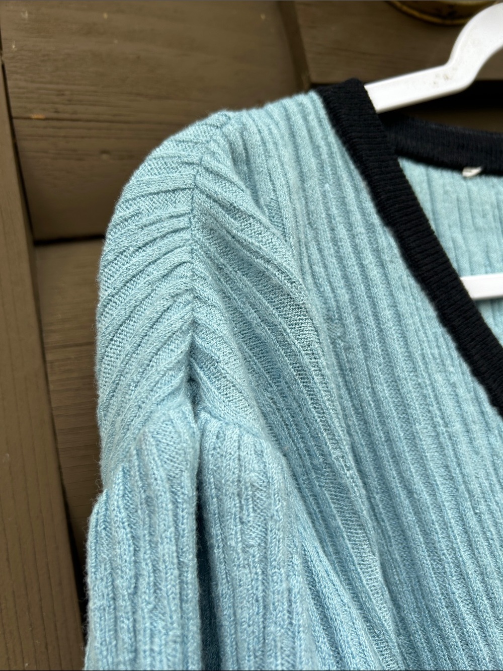 St. John Collection Vintage Santana Knit Cardigan Late 1980s–Early 1990s - Picture 7 of 17